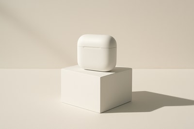 Minimalist Product Photo Ideas For Modern Stores